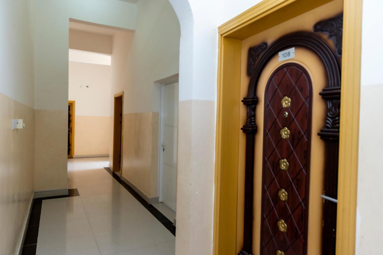 Arabian Sands Hotel فندق الرمال العربية Haima Exterior foto